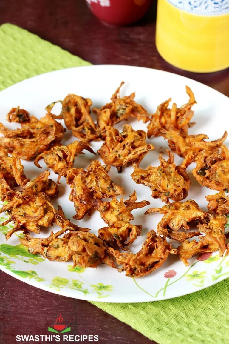 Pakodi - South Indian street style onion pakoda